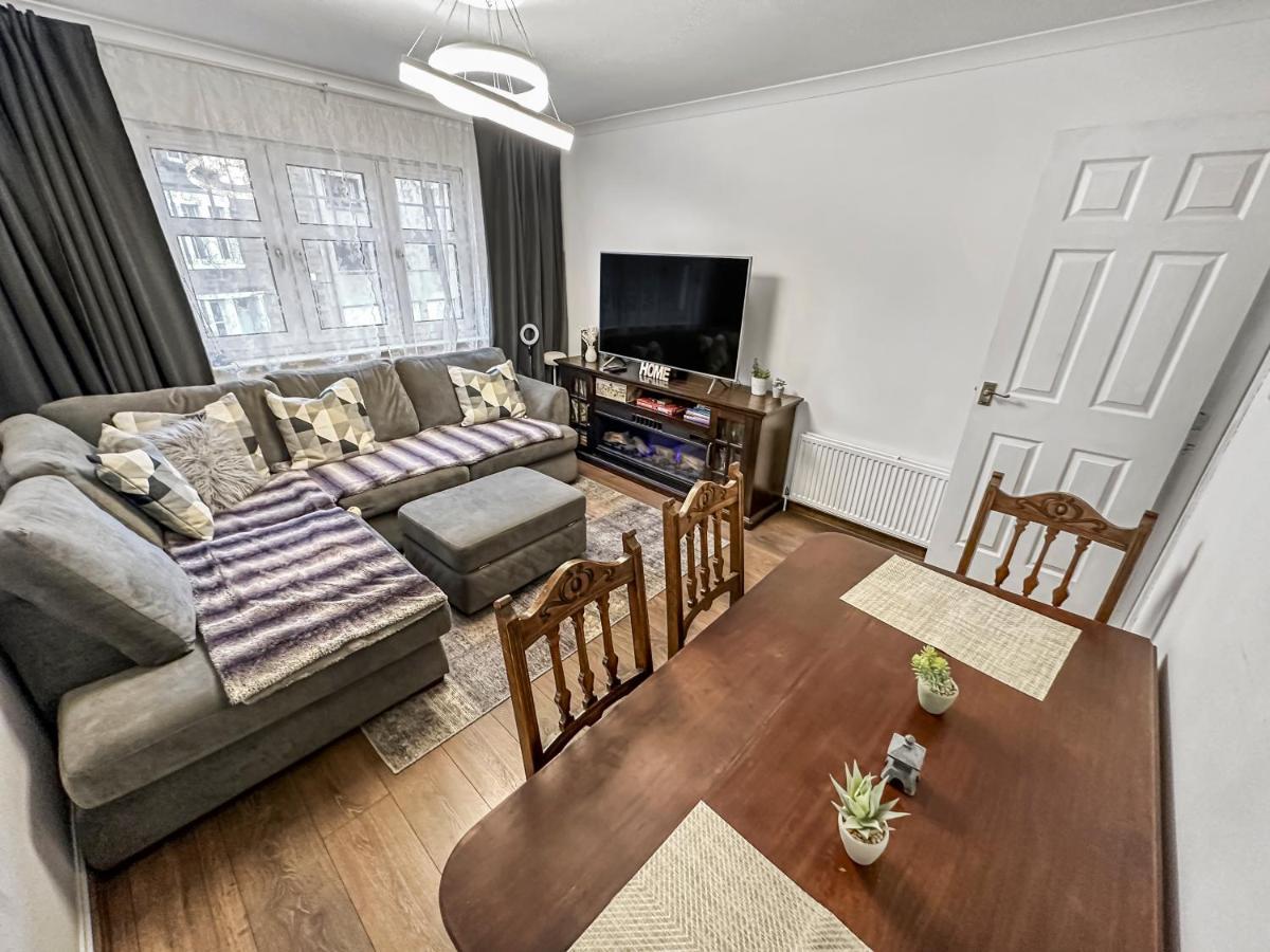 Comfortable 2 Bedroom Flat In The City Centre إدنبرة المظهر الخارجي الصورة